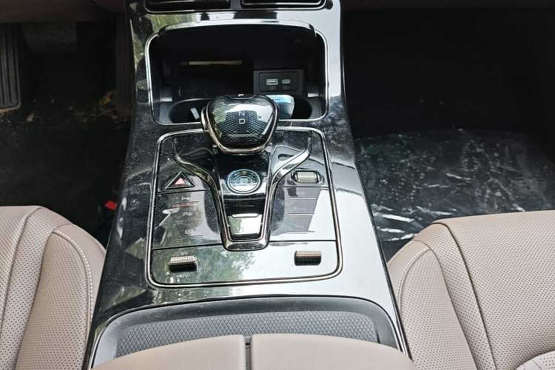 Used BYD Han 2025 DM-i Intelligent Driving Edition 125KM LiDAR Flagship Model Gear Lever