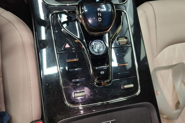 Used BYD Han 2025 EV 605KM Prestige Model Gear Lever