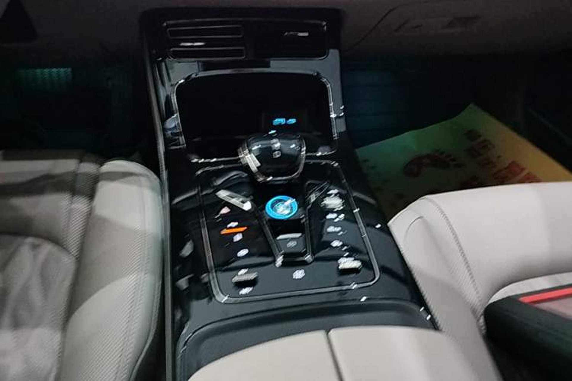 Used BYD Han 2025 DM-i Smart Drive 125KM Elite Model Gear Lever