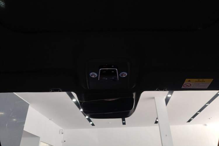 Used BYD Han 2025 DM-i 125KM LiDAR-Powered Intelligent Driving Model Headliner