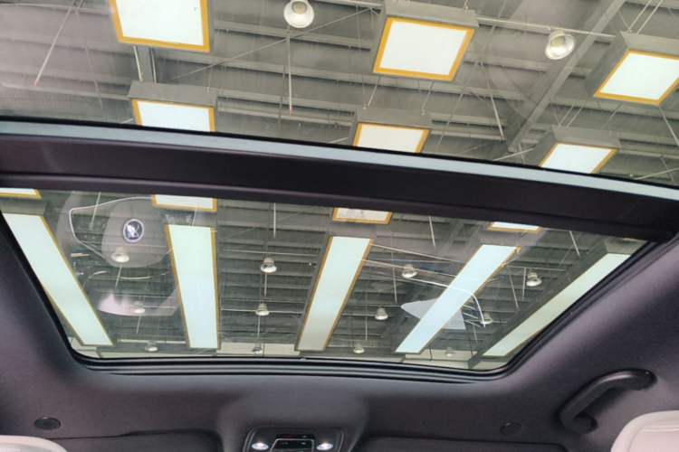 Used BYD Han 2025 DM-i 125KM LiDAR-Powered Intelligent Driving Model Headliner
