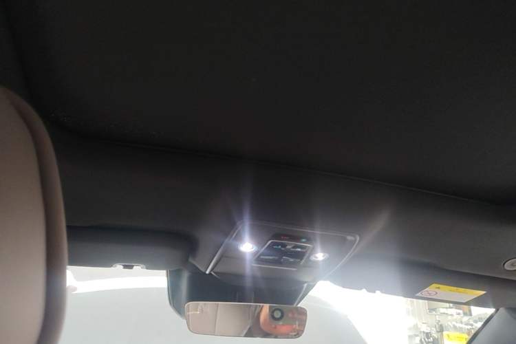 Used BYD Han 2025 DM-i Smart Drive 125KM Elite Model Headliner