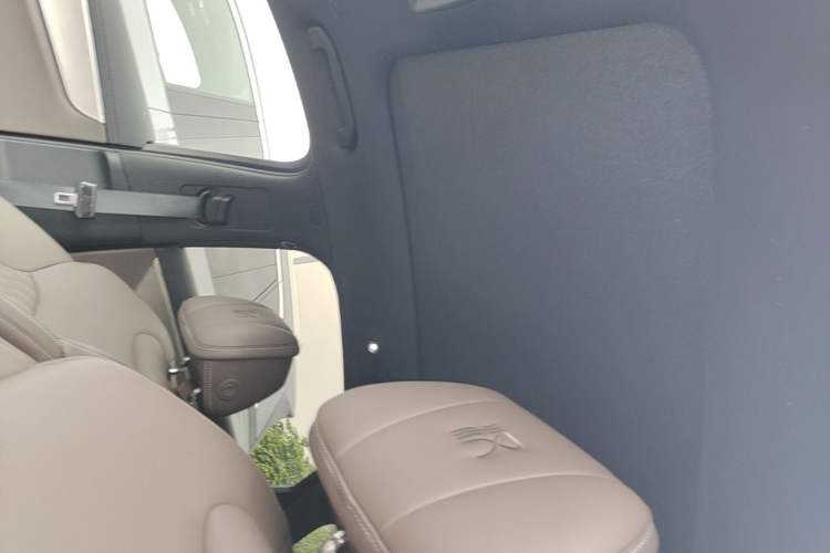 Used BYD Han 2025 DM-i 125KM Elite Model Headliner
