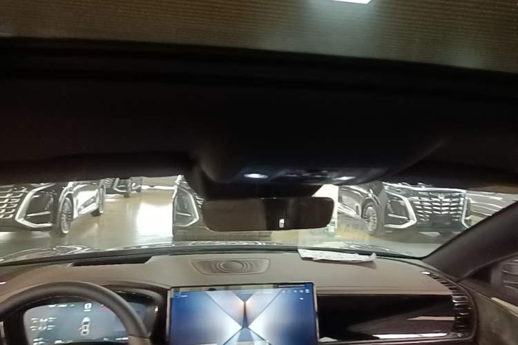 Used BYD Han 2025 DM-i Intelligent Driving Edition 125KM LiDAR Flagship Model Headliner