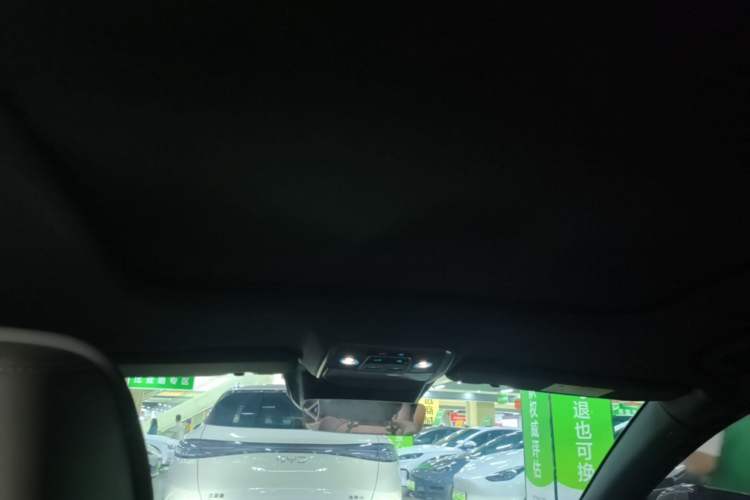 Used BYD Han 2025 DM-i Smart Drive 125KM Elite Model Headliner