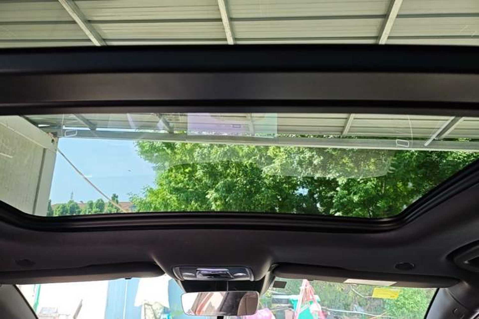 Used BYD Han 2025 DM-i Intelligent Driving Edition 125KM Prestige Model Headliner