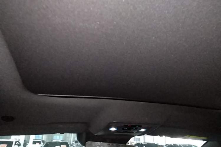 Used BYD Han 2025 DM-i Smart Drive 125KM Elite Model Headliner