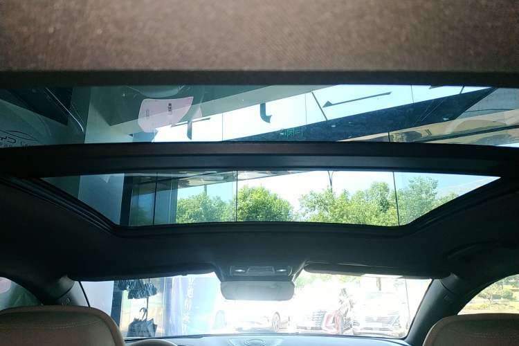 Used BYD Han 2025 EV Intelligent Driving Edition 701KM LiDAR Flagship Model Headliner