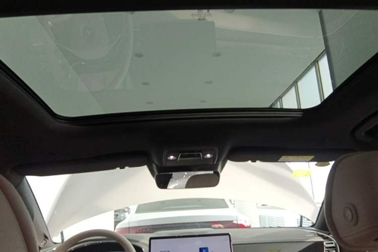 Used BYD Han 2025 DM-i Intelligent Driving Edition 125KM LiDAR Flagship Model Headliner