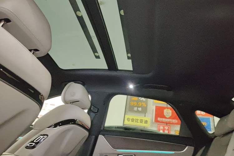 Used BYD Han 2025 EV Intelligent Driving Edition 701KM LiDAR Flagship Model Headliner