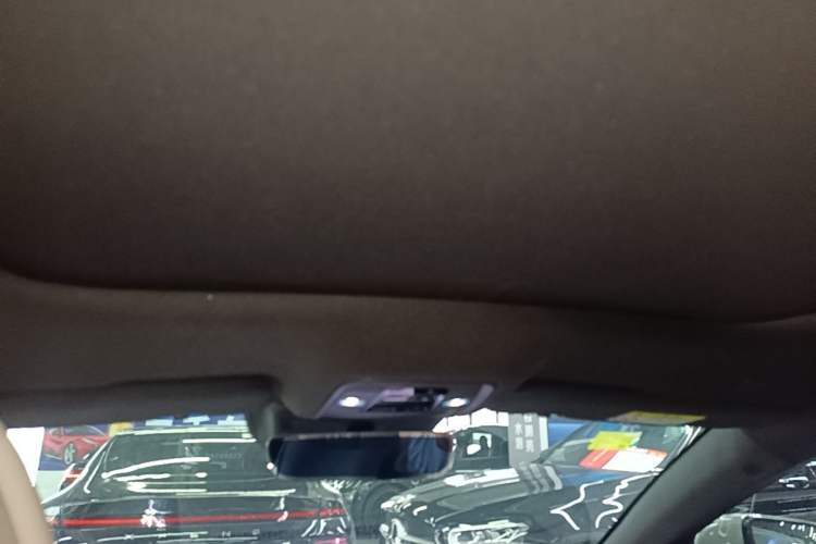 Used BYD Han 2025 EV with 701 km of Laser Radar-Enabled Intelligent Driving Headliner