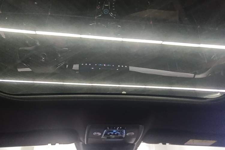 Used BYD Han 2025 DM-i 125KM Prestige Model Headliner