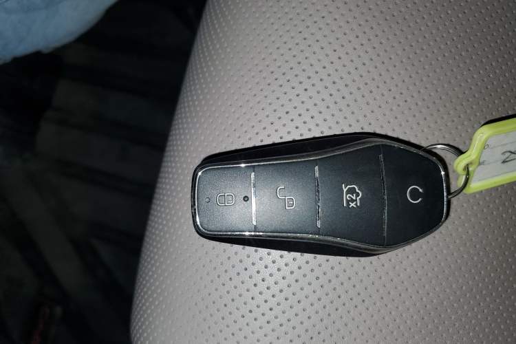 Used BYD Han 2025 DM-i 125KM LiDAR-Powered Intelligent Driving Model Interior 1