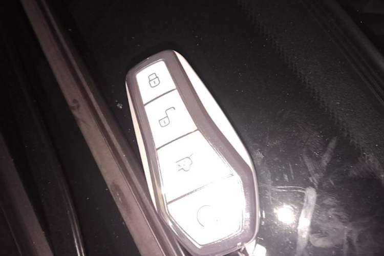 Used BYD Han 2025 Model EV Intelligent Driving Edition 635KM Flagship Interior 1