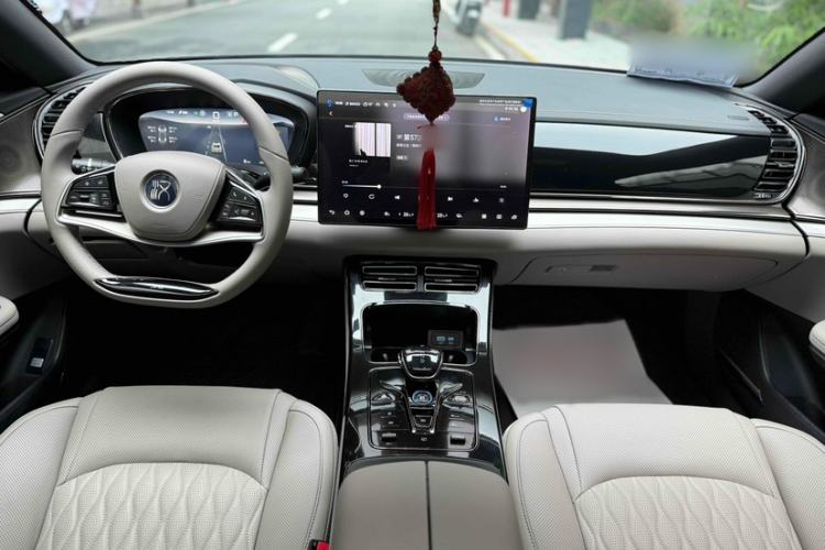 Used BYD Han 2025 DM-i 125KM Elite Model Interior 3