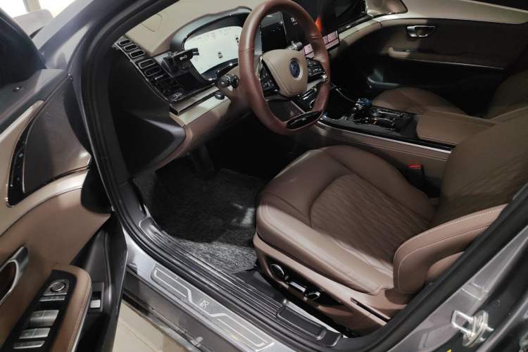 Used BYD Han 2025 EV 506KM Prestige Edition Interior 3