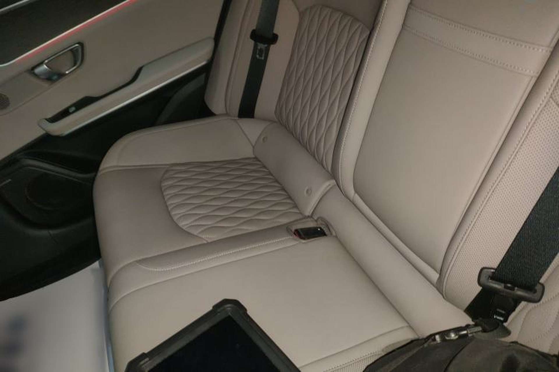 Used BYD Han 2025 DM-i Intelligent Driving Edition 125KM LiDAR Flagship Model Interior 4