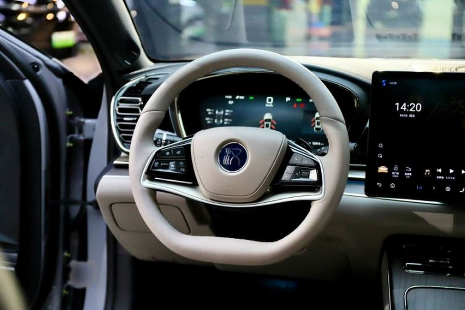 Used BYD Han 2025 DM-i 125KM LiDAR-Powered Intelligent Driving Model Interior 5