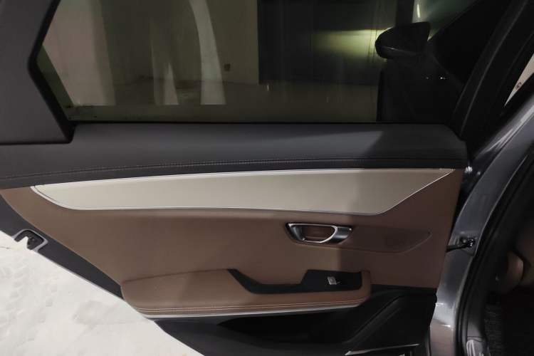 Used BYD Han 2025 EV 506KM Prestige Edition Interior 8