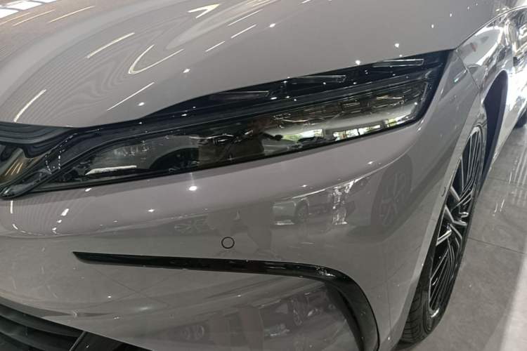 Used BYD Han 2025 DM-i Intelligent Driving Edition 125KM LiDAR Flagship Model Left Front Headlight