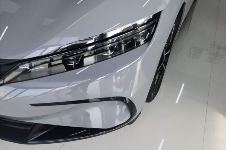 Used BYD Han 2025 DM-i Intelligent Driving Edition 125KM LiDAR Flagship Model Left Front Headlight