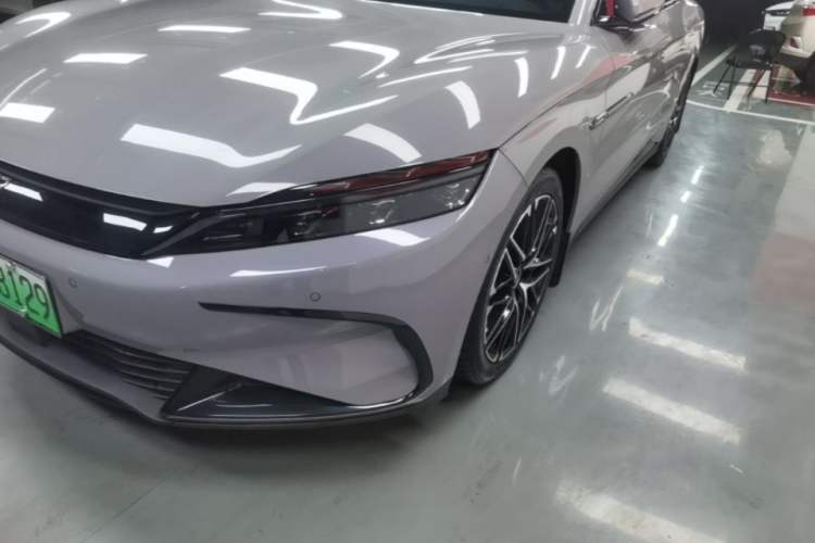 Used BYD Han 2025 EV 605KM Prestige Model Left Front Headlight