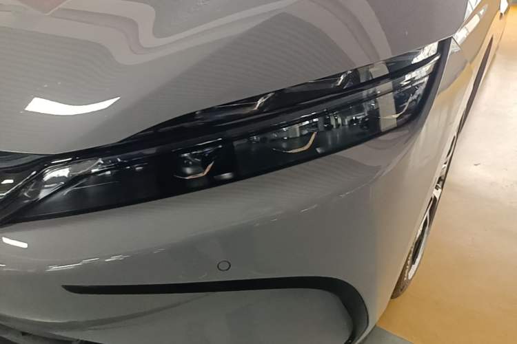 Used BYD Han 2025 DM-i Intelligent Driving Edition 125KM LiDAR Flagship Model Left Front Headlight