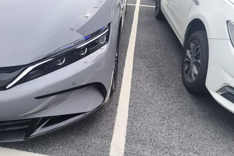 Used BYD Han 2025 DM-i Intelligent Driving Edition 125KM LiDAR Flagship Model Left Front Headlight