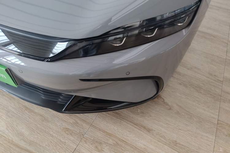 Used BYD Han 2025 EV with 701 km of Laser Radar-Enabled Intelligent Driving Left Front Headlight