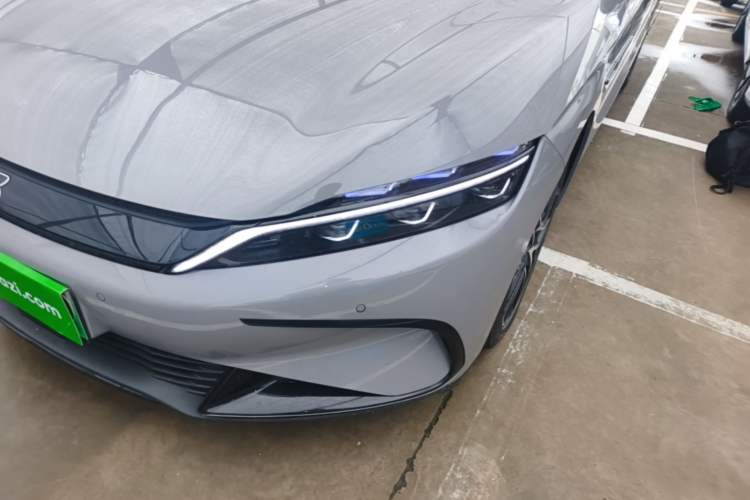 Used BYD Han 2025 EV 605KM Prestige Model Left Front Headlight