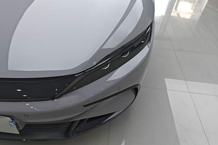 Used BYD Han 2025 EV with 701 km of Laser Radar-Enabled Intelligent Driving Left Front Headlight