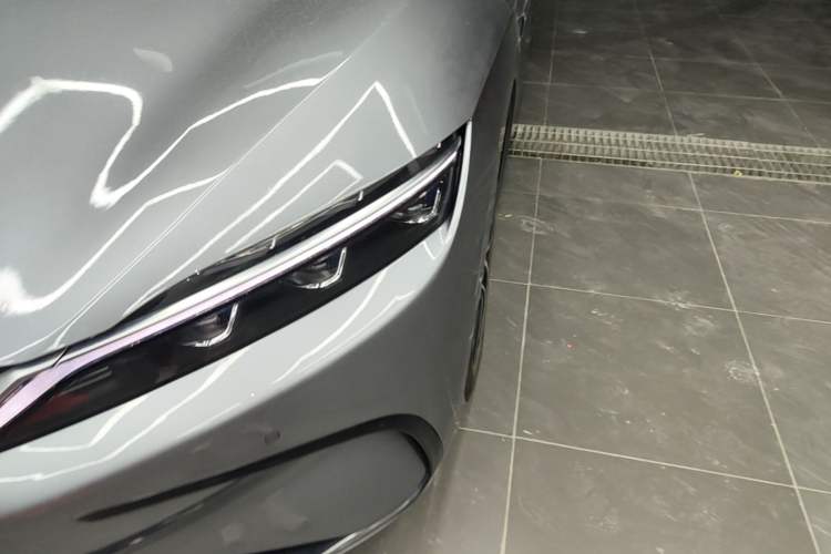 Used BYD Han 2025 EV 605KM Prestige Model Left Front Headlight