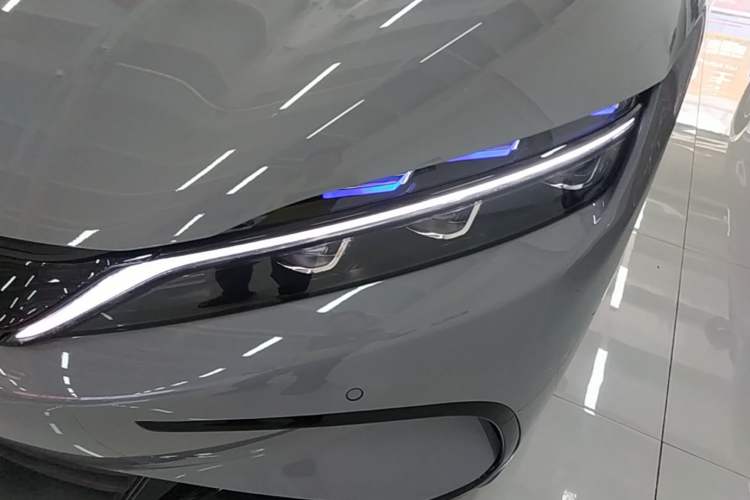 Used BYD Han 2025 DM-i Intelligent Driving Edition 125KM LiDAR Flagship Model Left Front Headlight