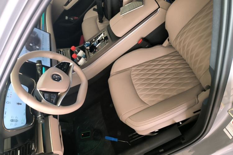 Used BYD Han 2025 DM-i Intelligent Driving Edition 125KM LiDAR Flagship Model Left Front Seat