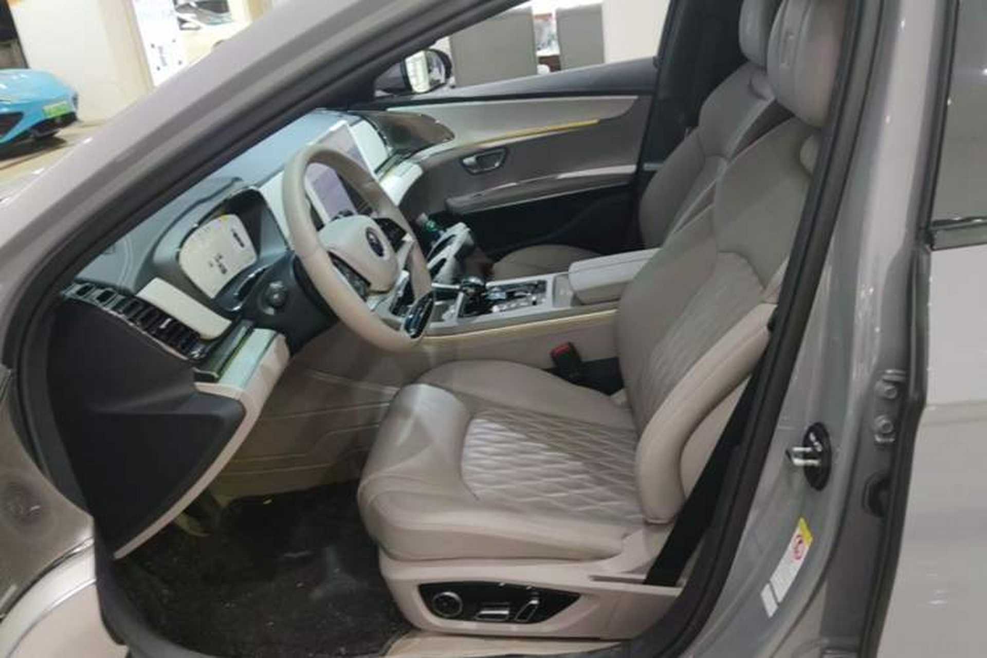 Used BYD Han 2025 DM-i 125KM Prestige Model Left Front Seat
