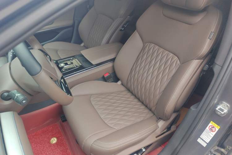 Used BYD Han 2025 DM-i 125KM Prestige Model Left Front Seat