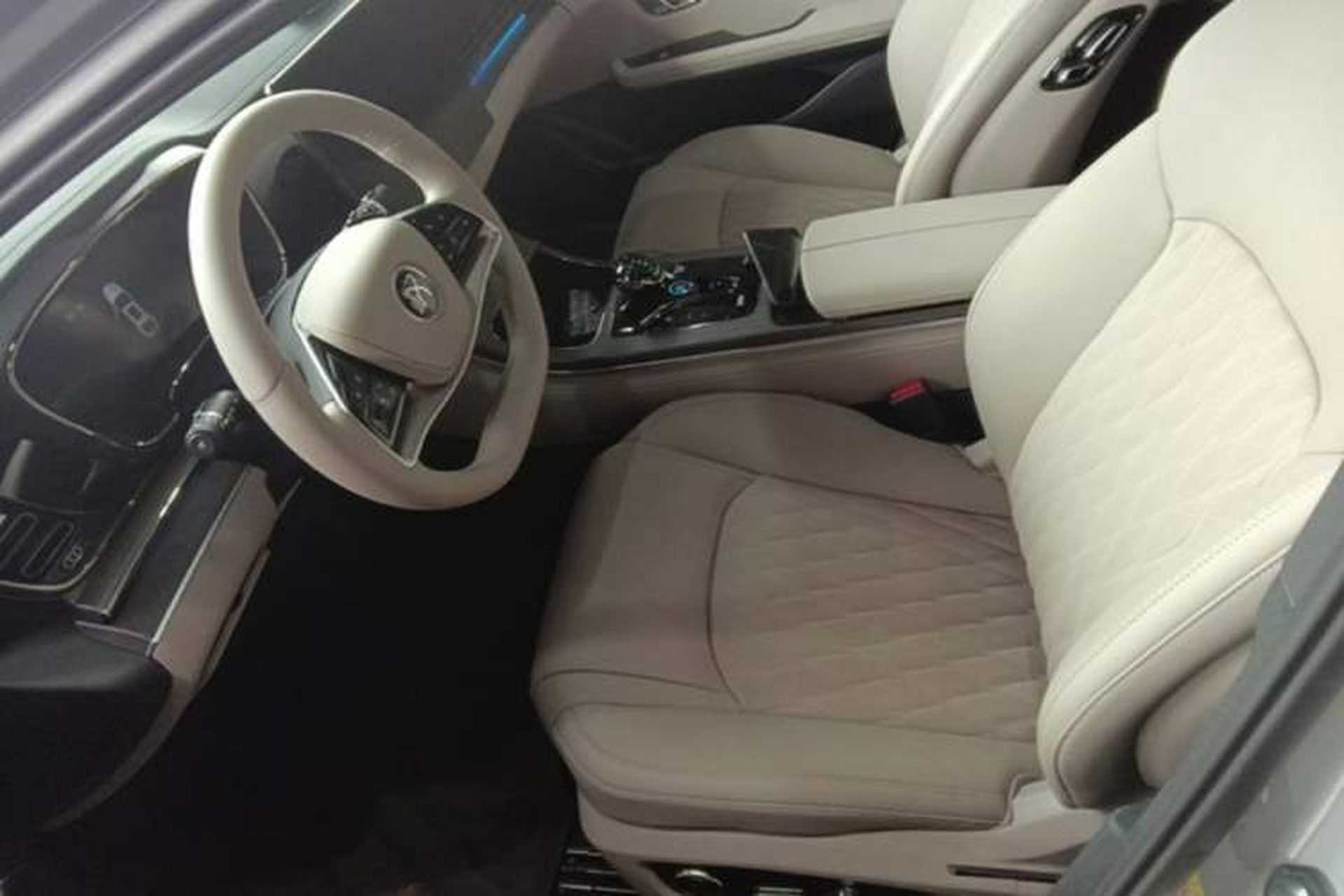 Used BYD Han 2025 DM-i 125KM LiDAR-Powered Intelligent Driving Model Left Front Seat