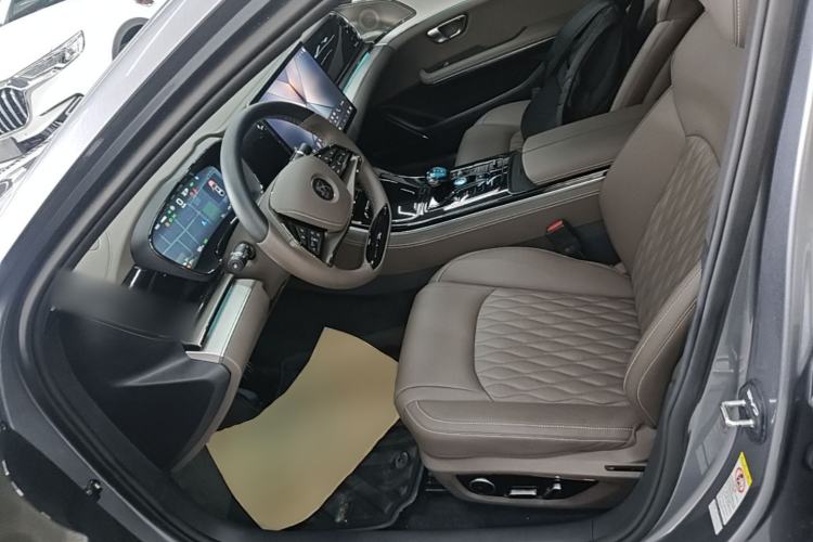Used BYD Han 2025 DM-i 125KM Elite Model Left Front Seat