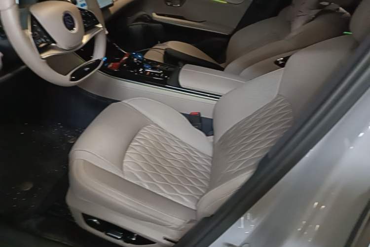 Used BYD Han 2025 DM-i 125KM Prestige Model Left Front Seat