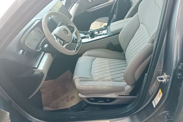 Used BYD Han 2025 DM-i 125KM Prestige Model Left Front Seat