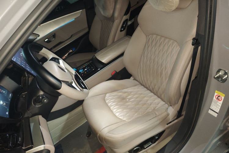 Used BYD Han 2025 DM-i 125KM Prestige Model Left Front Seat