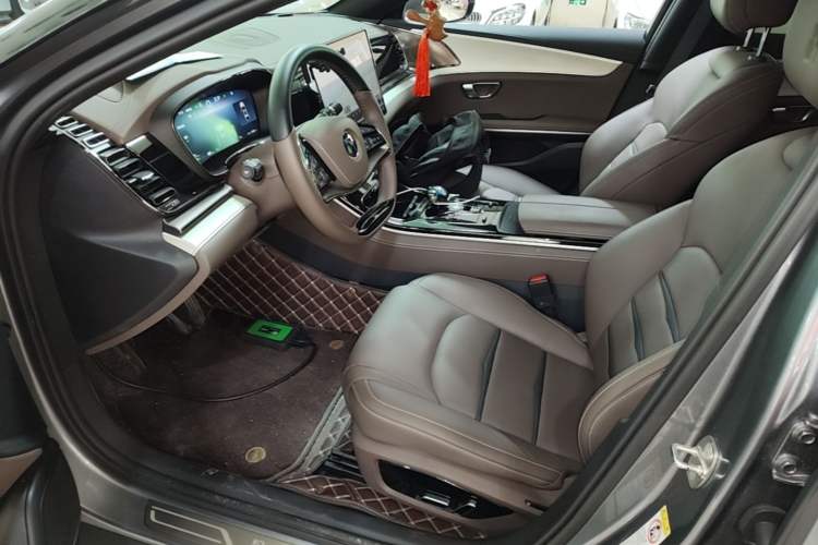 Used BYD Han 2025 DM-i 125KM Comfort Model Left Front Seat