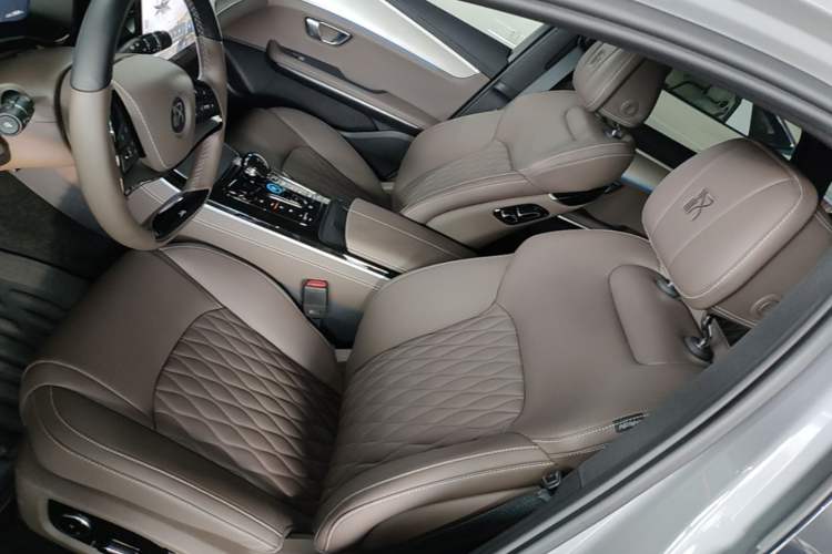 Used BYD Han 2025 DM-i 125KM Prestige Model Left Front Seat