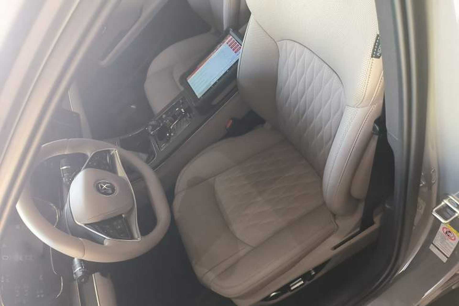 Used BYD Han 2025 DM-i 125KM LiDAR-Powered Intelligent Driving Model Left Front Seat