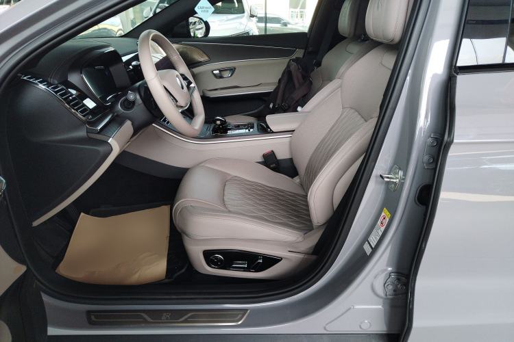 Used BYD Han 2025 DM-i Intelligent Driving Edition 125KM LiDAR Flagship Model Left Front Seat