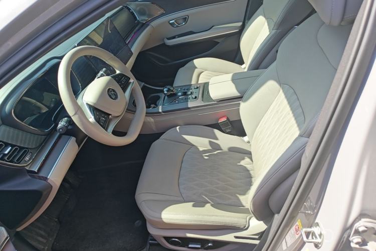 Used BYD Han 2025 DM-i 125KM LiDAR-Powered Intelligent Driving Model Left Front Seat