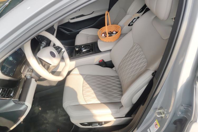 Used BYD Han 2025 DM-i Intelligent Driving Edition 125KM LiDAR Flagship Model Left Front Seat
