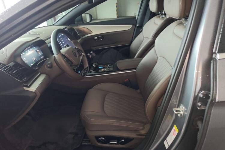 Used BYD Han 2025 DM-i Smart Drive 125KM Comfort Edition Left Front Seat