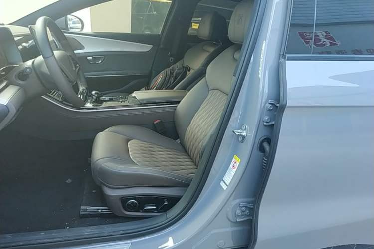 Used BYD Han 2025 EV 506KM Prestige Edition Left Front Seat