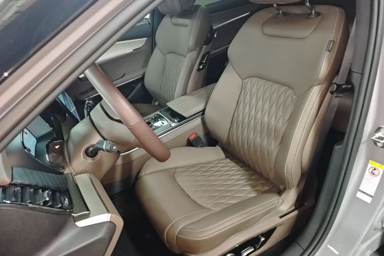 Used BYD Han 2025 DM-i 125KM Elite Model Left Front Seat